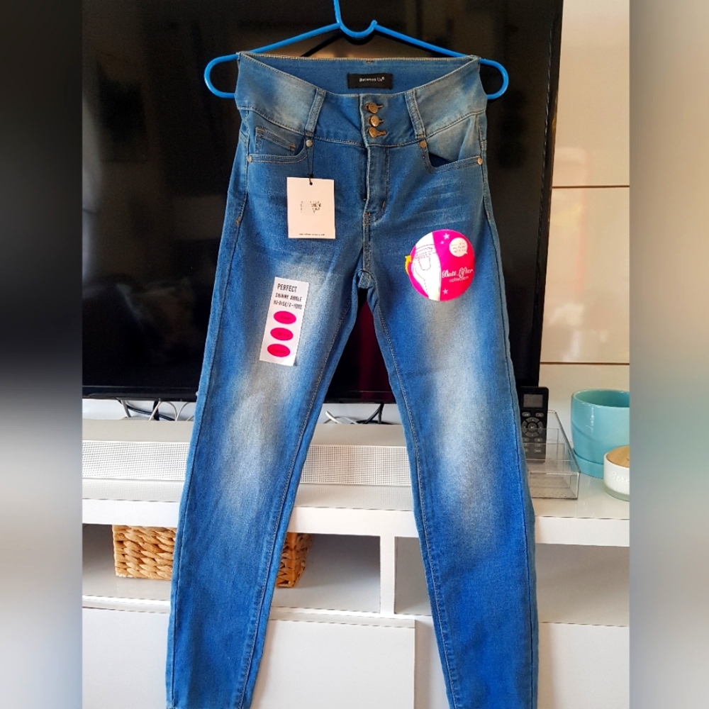 💲High rise skinny jean